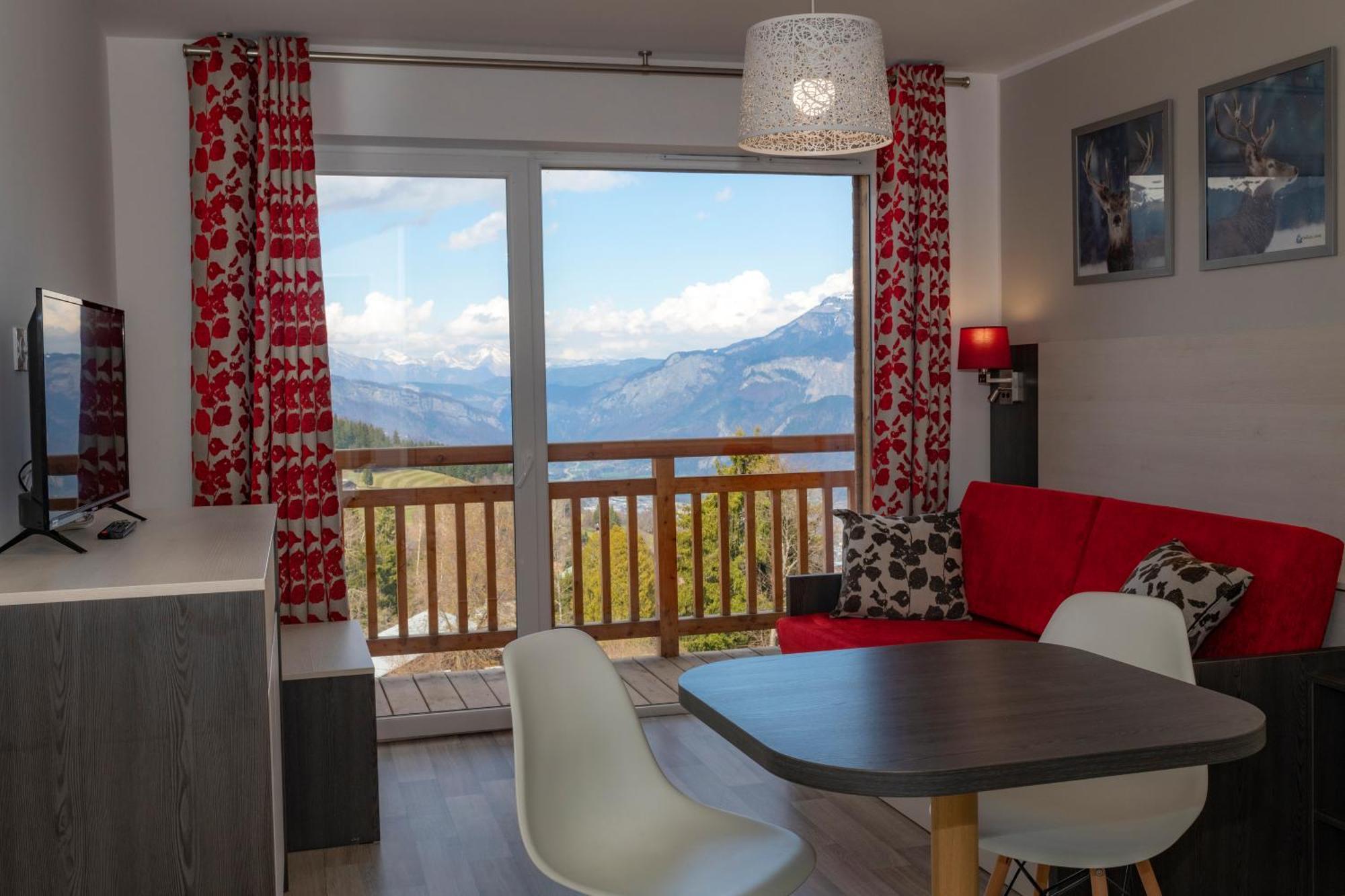 Goélia Les Chalets des Pistes Combloux Extérieur photo